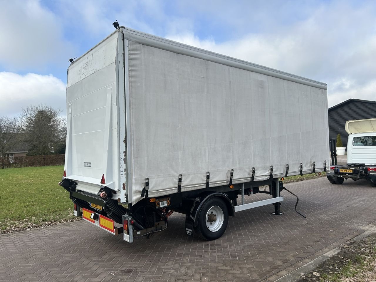 PKW-Anhänger типа Sonstige Be oplegger MAMBOUR 6.6 ton schuifzeilen laadklep 1000 kg, Gebrauchtmaschine в Putten (Фотография 5)