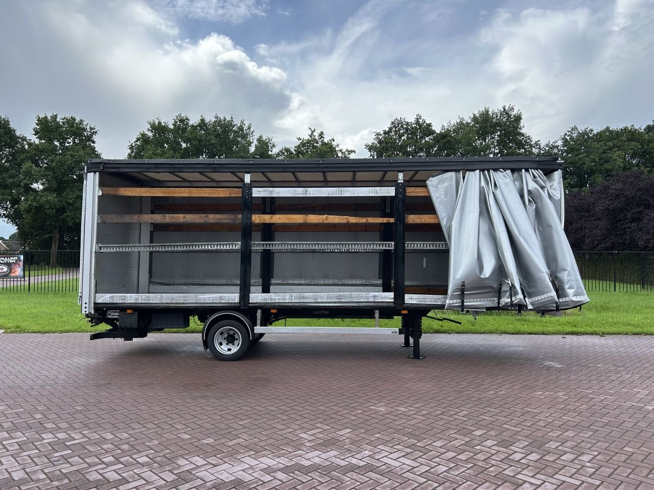 PKW-Anhänger Türe ait Sonstige be oplegger schuifzeilen-dak combi 7 TON, Gebrauchtmaschine içinde Putten (resim 2)