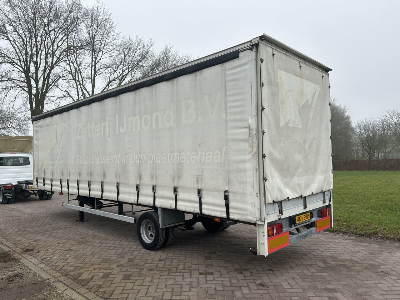 PKW-Anhänger Türe ait Sonstige be oplegger schuifzeilen Veldhuizen 5.5 ton, Gebrauchtmaschine içinde Putten (resim 4)