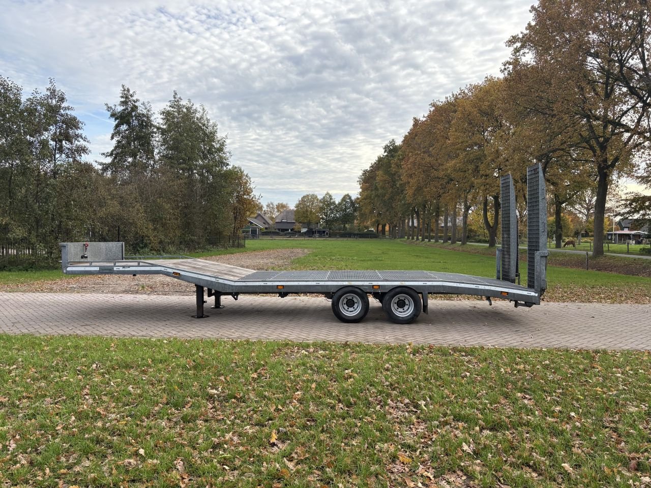 PKW-Anhänger Türe ait Sonstige be oplegger semi dieplader met roostervloer 10 ton (2018), Gebrauchtmaschine içinde Putten (resim 2)