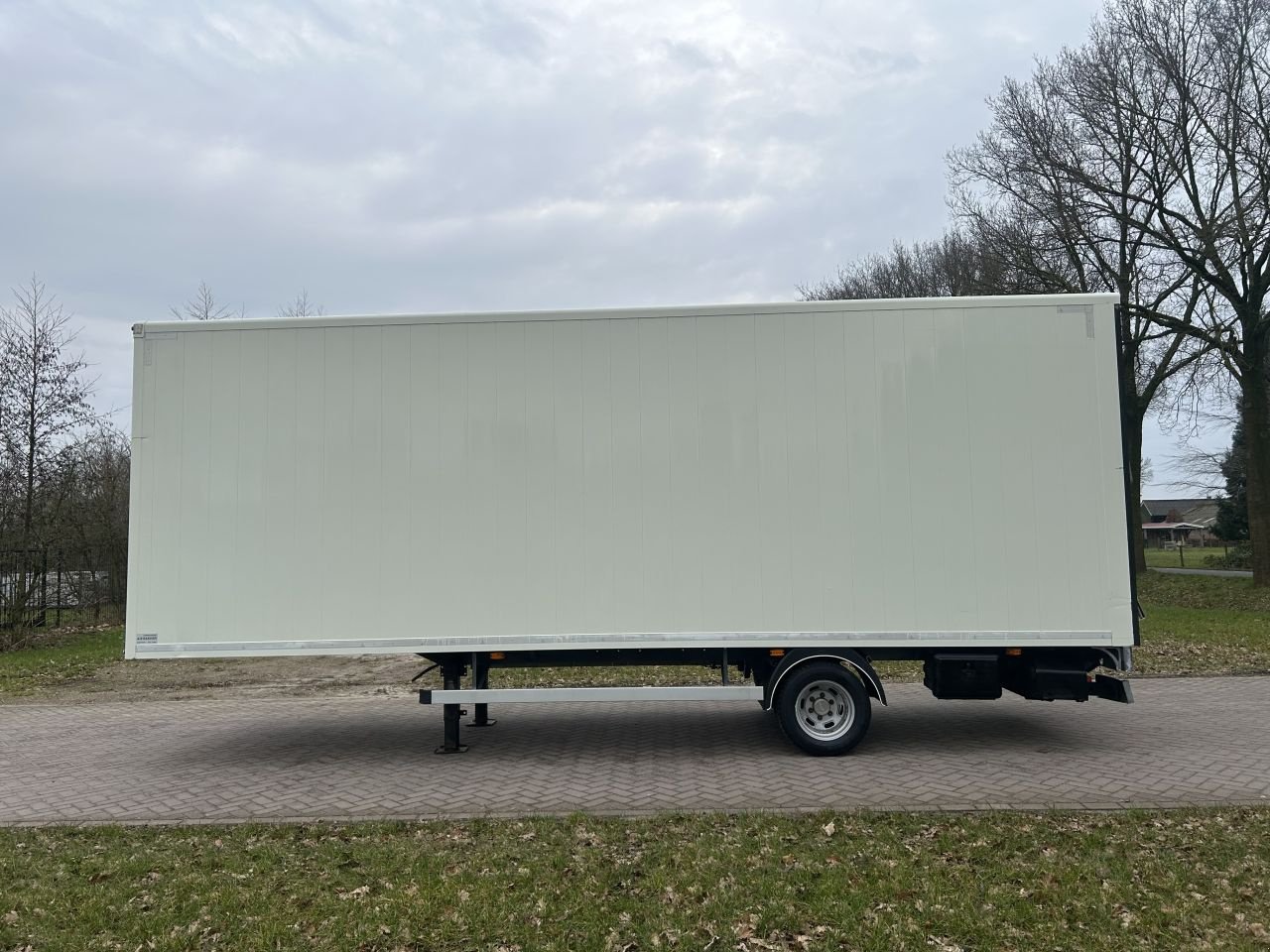 PKW-Anhänger typu Sonstige be oplegger VELDHUIZEN 5 ton met laadklep 750 kg 2017, Gebrauchtmaschine v Putten (Obrázek 10)