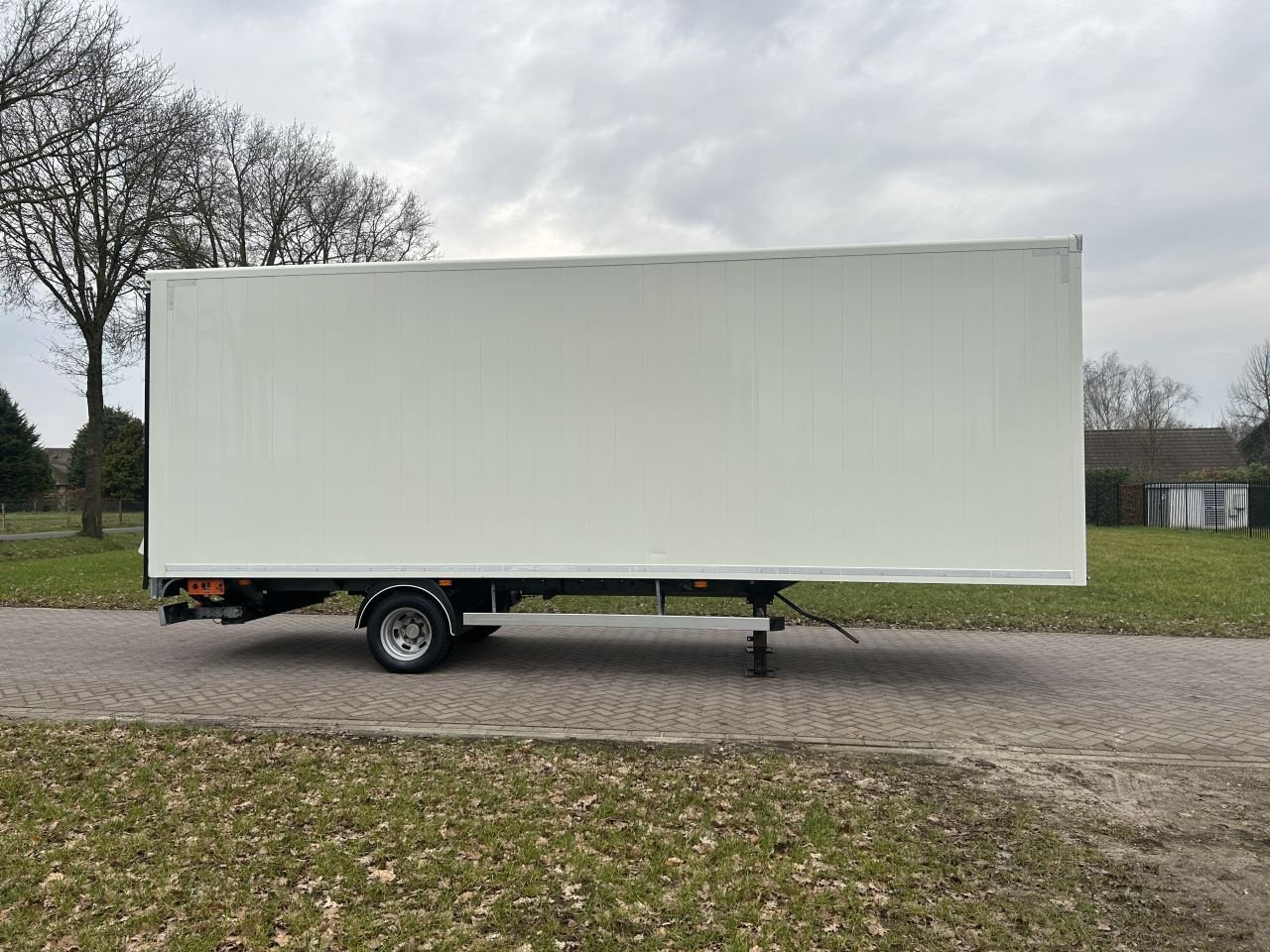 PKW-Anhänger typu Sonstige be oplegger VELDHUIZEN 5 ton met laadklep 750 kg 2017, Gebrauchtmaschine v Putten (Obrázek 5)