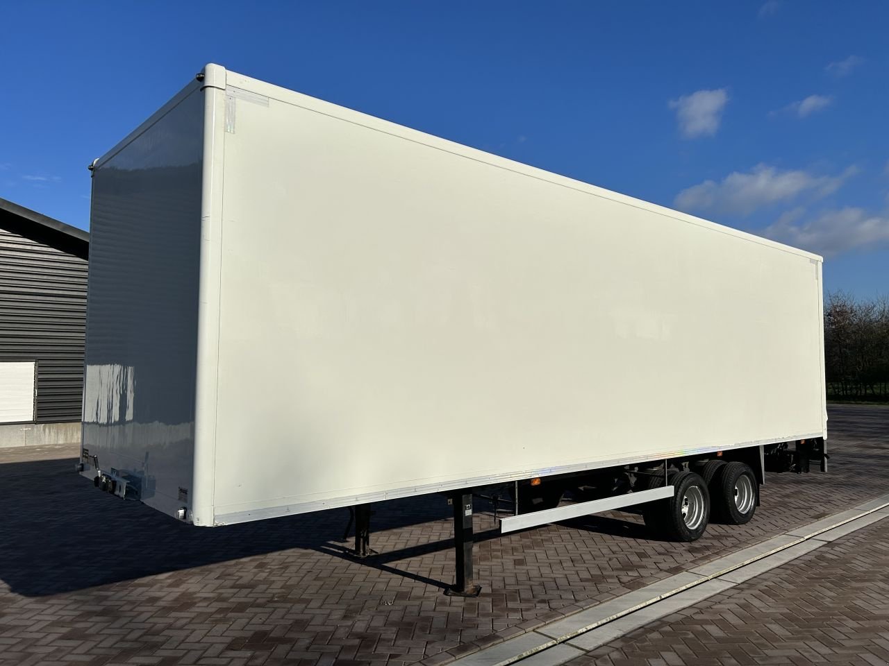 PKW-Anhänger typu Sonstige be oplegger veldhuizen 8 ton be oplegger veldhuizen 8 ton met laadklep 750 kg, Gebrauchtmaschine w Putten (Zdjęcie 3)