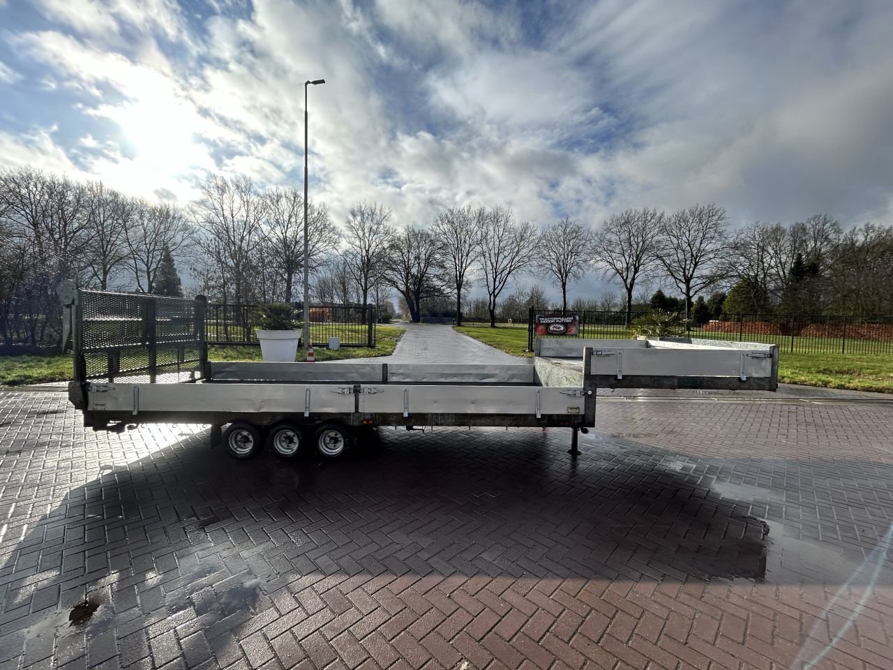 PKW-Anhänger des Typs Sonstige be oplegger Veldhuizen Baveco 6 ton rijplaten dubbele klep, Gebrauchtmaschine in Putten (Bild 4)