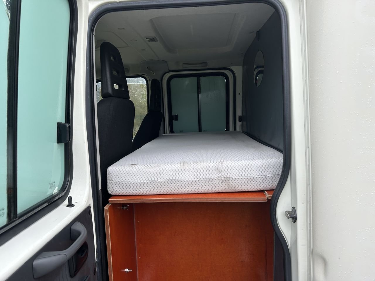 PKW-Anhänger des Typs Sonstige be trekker 10 ton Iveco Daily 35C17 slaap cabine, Gebrauchtmaschine in Putten (Bild 10)