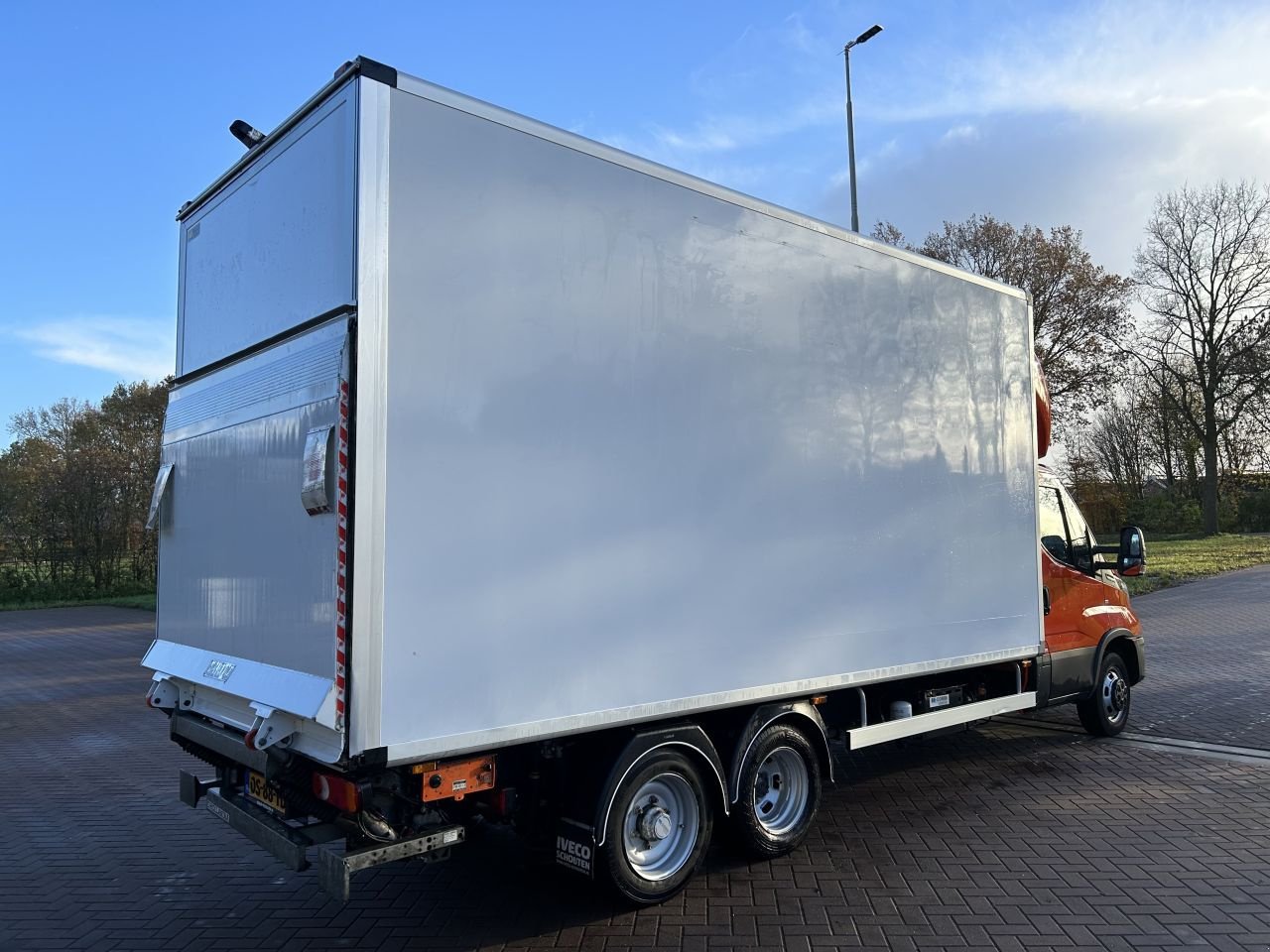 PKW-Anhänger des Typs Sonstige be trekker 7 ton Iveco Daily be trekker 7 ton Iveco Daily 40c18 Clixtar met laadklep 1000, Gebrauchtmaschine in Putten (Bild 5)