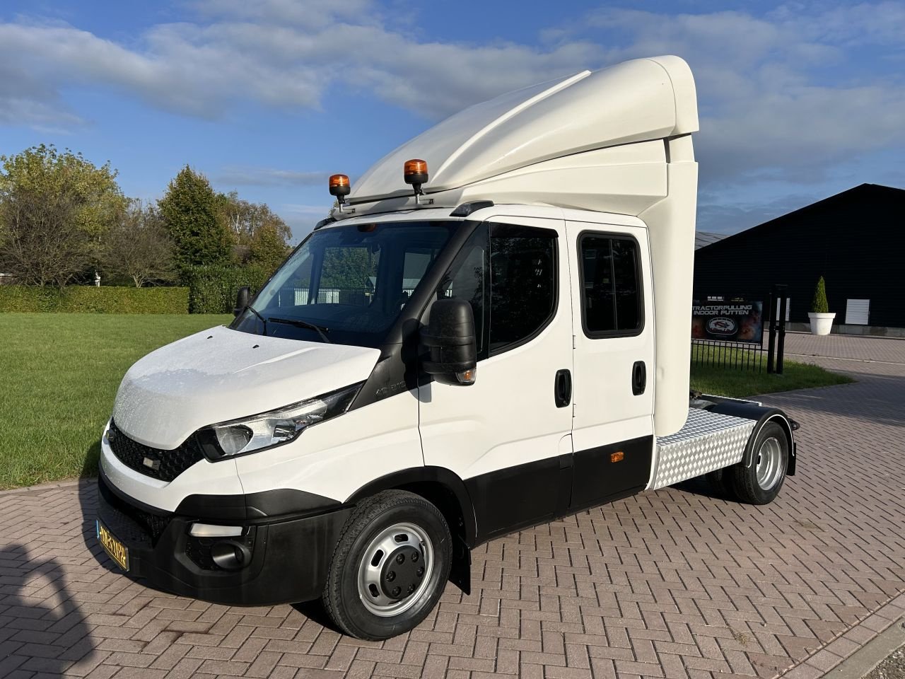 PKW-Anhänger des Typs Sonstige be trekker 8.8 ton Iveco Daily 40C21 met dubbele cabine, Gebrauchtmaschine in Putten (Bild 1)