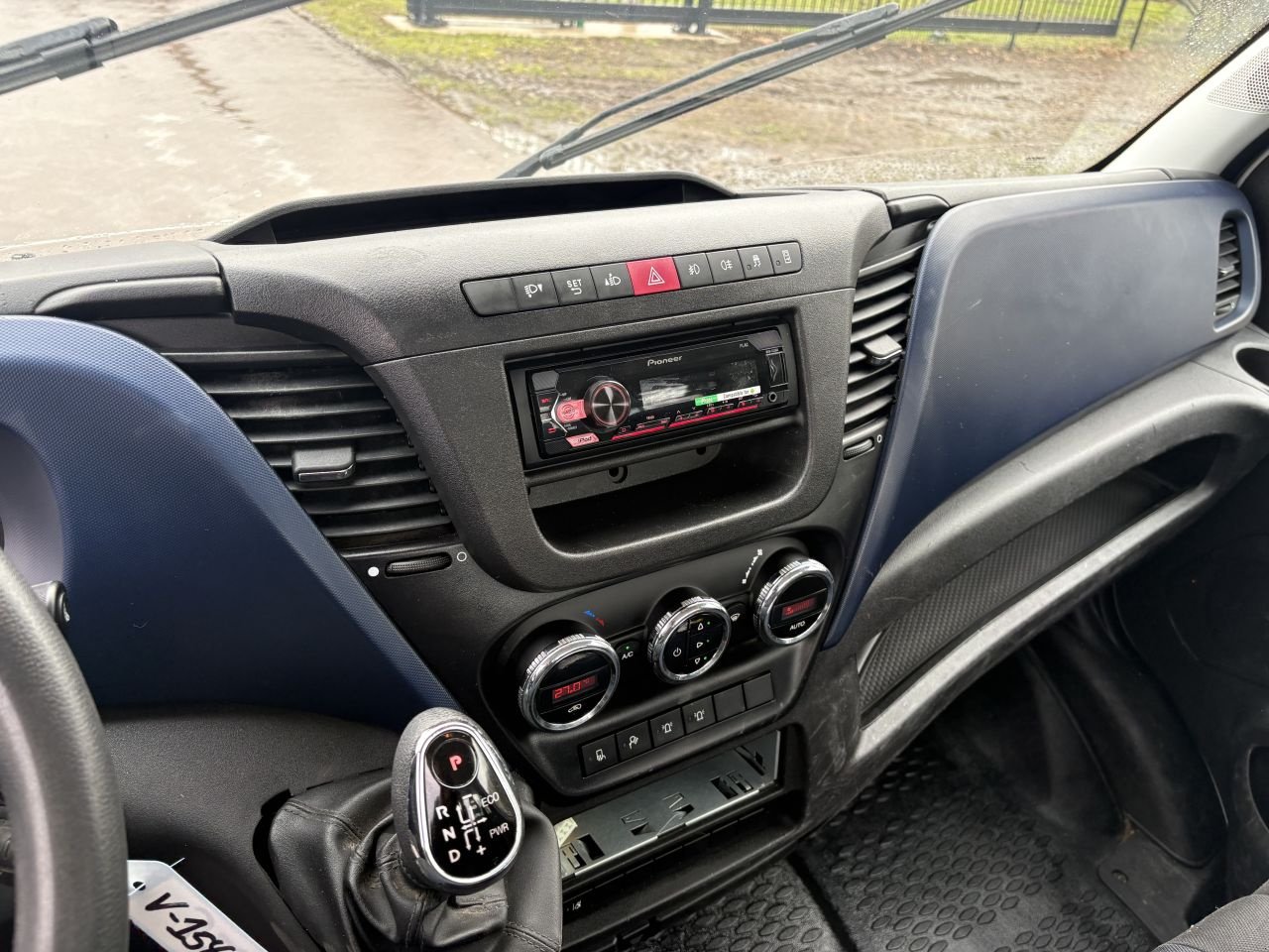 PKW-Anhänger typu Sonstige be trekker 9.1 ton Iveco Daily 40C18 Hi Matic automaat euro 6, Gebrauchtmaschine v Putten (Obrázek 11)