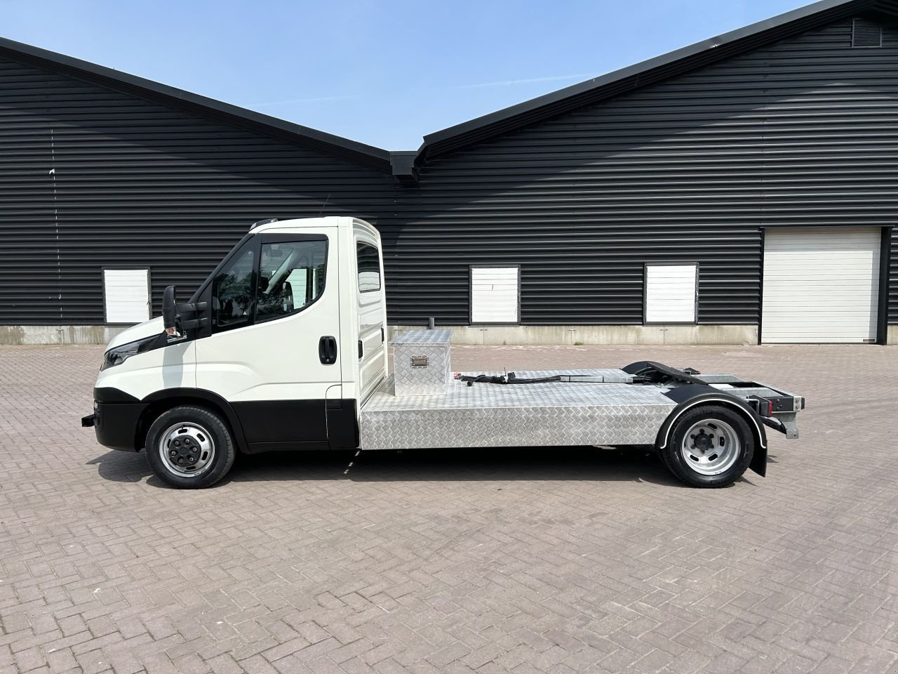 PKW-Anhänger typu Sonstige be trekker Iveco 40C18 Hi Matic automaat euro 6 (410 wielbass ), Gebrauchtmaschine v Putten (Obrázek 2)