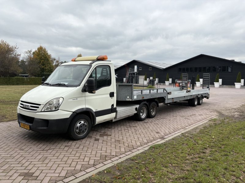 PKW-Anhänger van het type Sonstige be trekker Iveco Daily 35C18 jee oplegger jeeb-as semi dieplad, Gebrauchtmaschine in Putten (Foto 1)