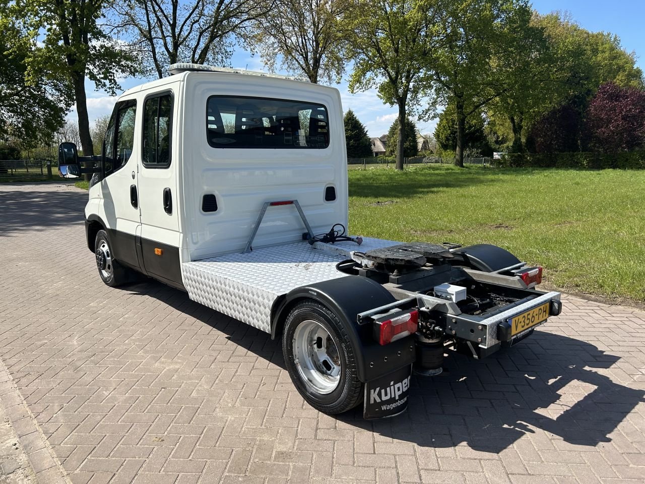 PKW-Anhänger van het type Sonstige be trekker Iveco Daily 40C18 Hi Matic automaat euro 6 Dubbel cab, Gebrauchtmaschine in Putten (Foto 5)
