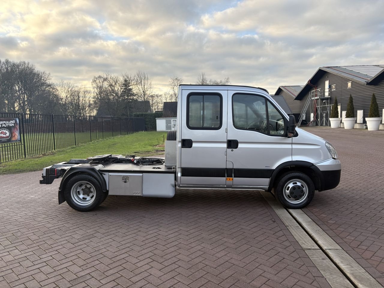 PKW-Anhänger of the type Sonstige be trekker Iveco Daily 40C18 met dubbele cabine EURO 5 N1 PTO, Gebrauchtmaschine in Putten (Picture 4)