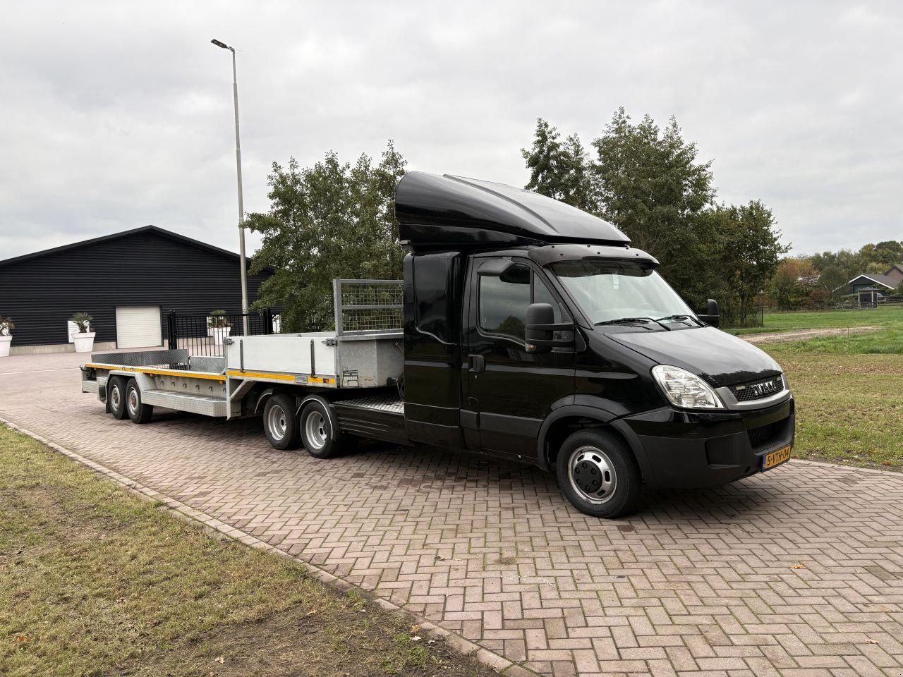 PKW-Anhänger Türe ait Sonstige be trekker Iveco Daily 50C17 - semi kuip met knikvloer, Gebrauchtmaschine içinde Putten (resim 2)
