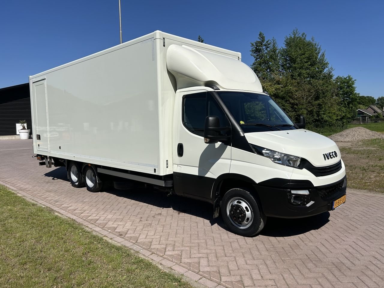 PKW-Anhänger Türe ait Sonstige be trekker Iveco Daily 50C21 Clixtar met laadklep 1000 kg (15, Gebrauchtmaschine içinde Putten (resim 2)