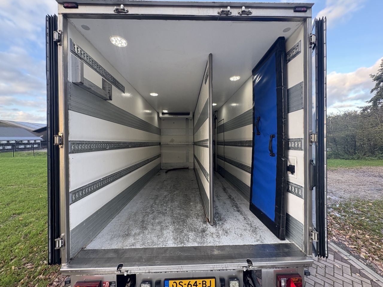 PKW-Anhänger des Typs Sonstige be trekker MERCEDES-BENZ SPRINTE 519 Clixtar koel-vries EURO 6, Gebrauchtmaschine in Putten (Bild 9)