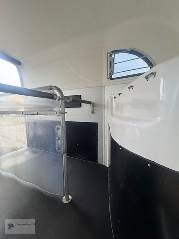 PKW-Anhänger des Typs Sonstige Bücker Trailer Careliner Alu 2-Pferdeanhänger Sattelkammer 2,4t., Gebrauchtmaschine in Gevelsberg (Bild 6)