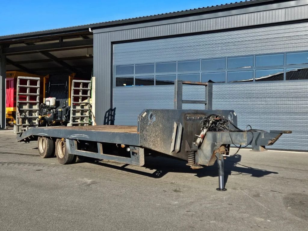 PKW-Anhänger a típus Sonstige CHIEFTAIN Fast Tow Agri dieplader, Gebrauchtmaschine ekkor: BENNEKOM (Kép 1)