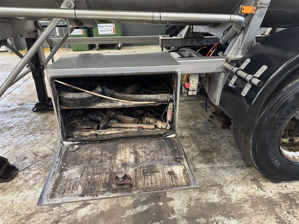 PKW-Anhänger typu Sonstige Gylletrailer 3 akslet, Gebrauchtmaschine v Haderup (Obrázek 18)