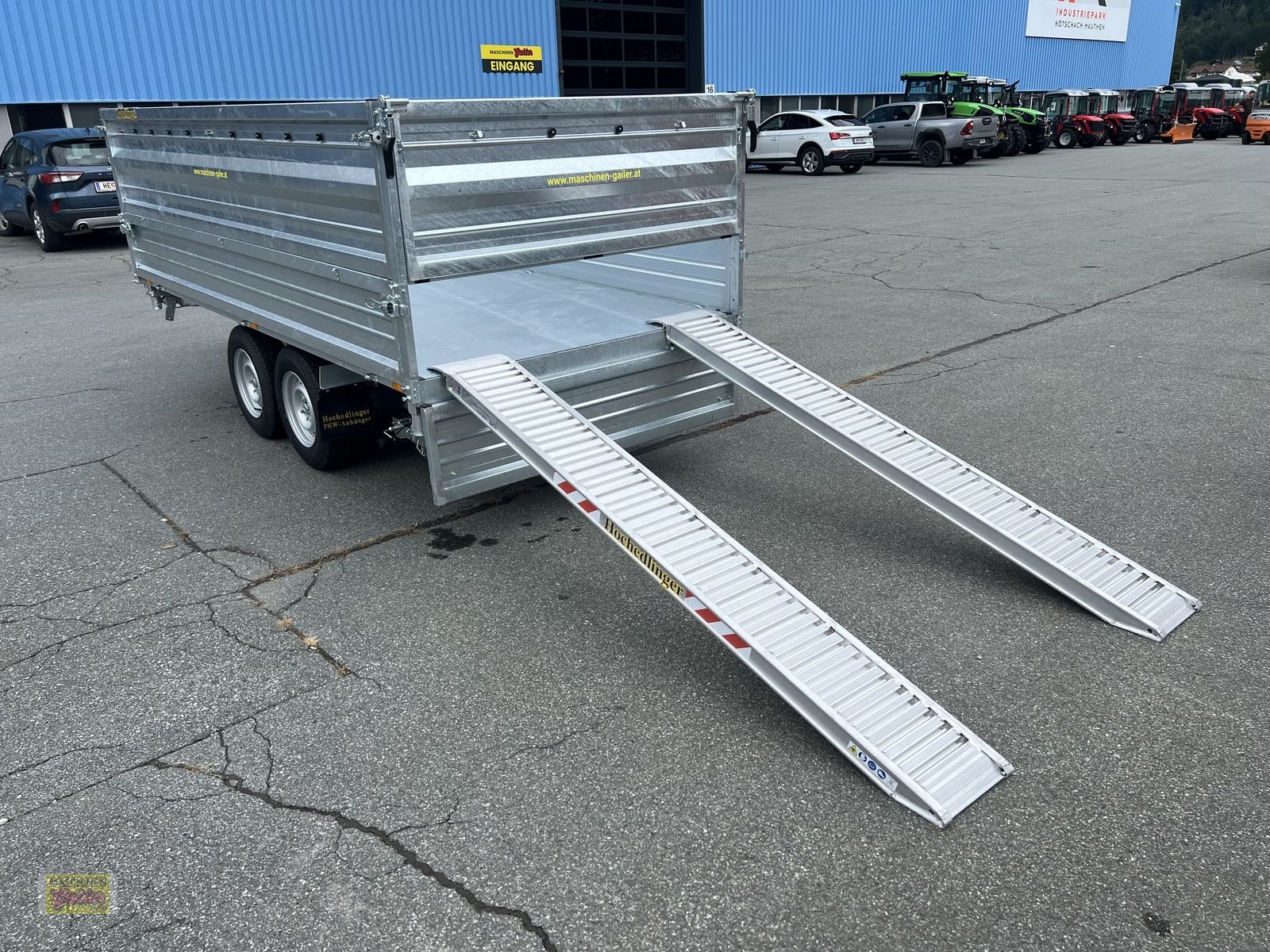 PKW-Anhänger типа Sonstige Hochedlinger-Dreiseitenkipper TH-3SKE 35 37 17, Neumaschine в Kötschach (Фотография 8)