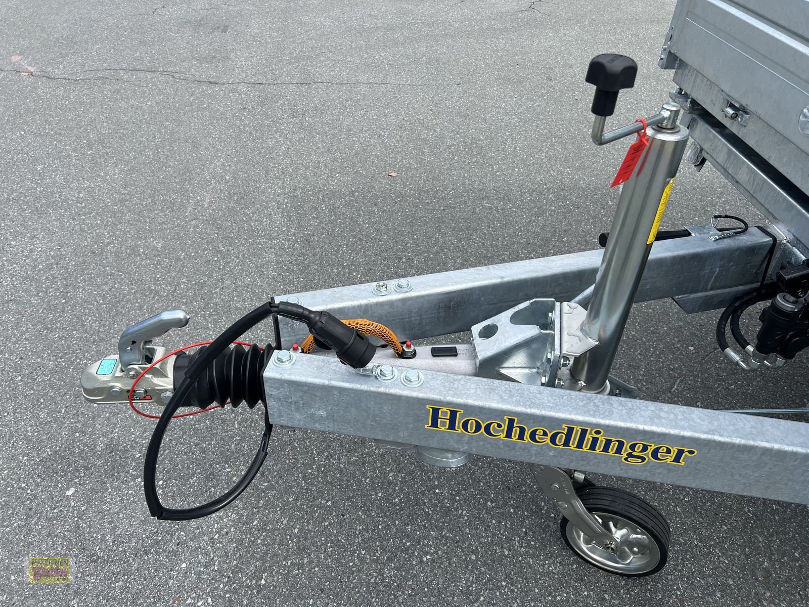 PKW-Anhänger типа Sonstige Hochedlinger-Dreiseitenkipper TH-3SKE 35 37 17, Neumaschine в Kötschach (Фотография 13)