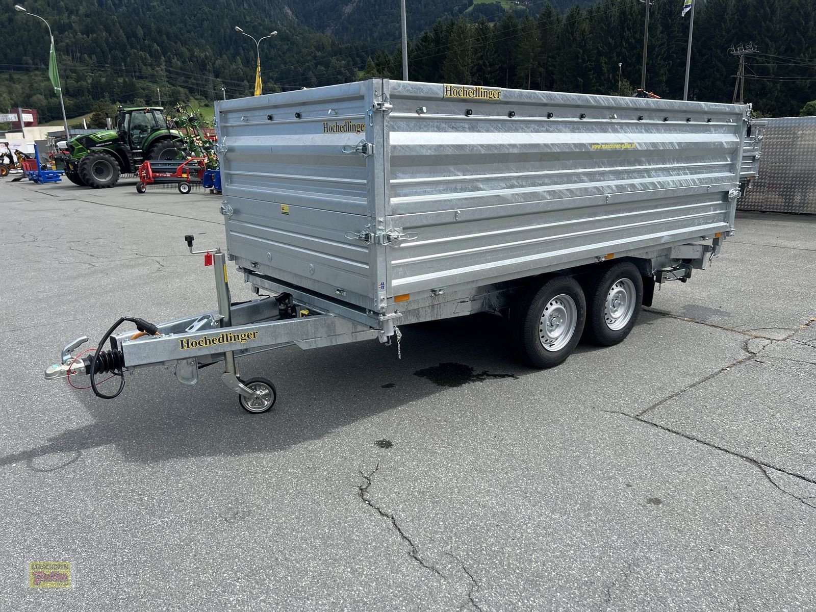 PKW-Anhänger типа Sonstige Hochedlinger-Dreiseitenkipper TH-3SKE 35 37 17, Neumaschine в Kötschach (Фотография 19)