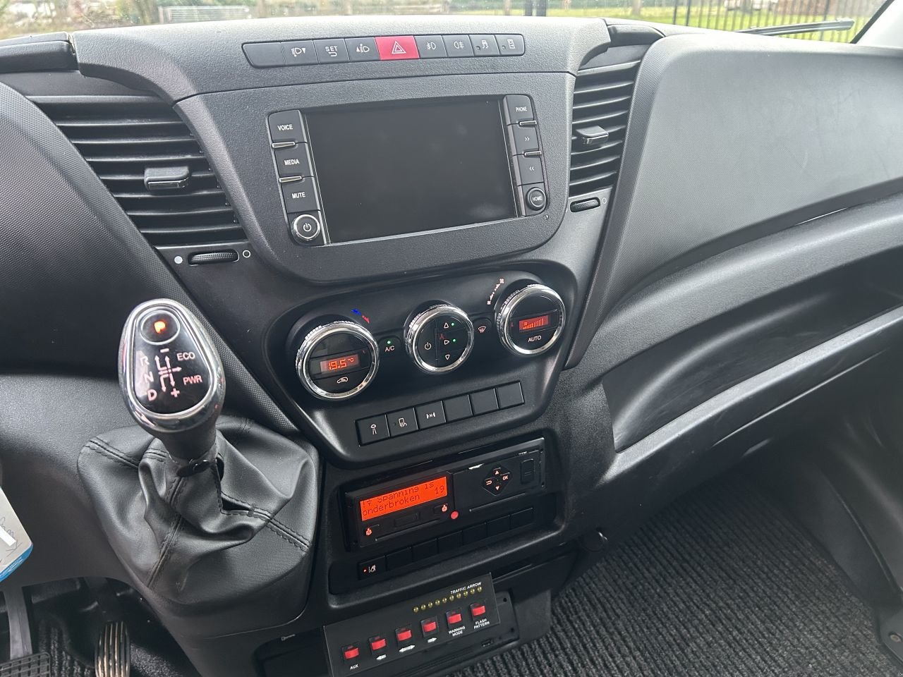 PKW-Anhänger typu Sonstige iveco bakwagen 50c21 luchtgeremd 2-leiding druklucht remsysteem, Gebrauchtmaschine v Putten (Obrázek 11)