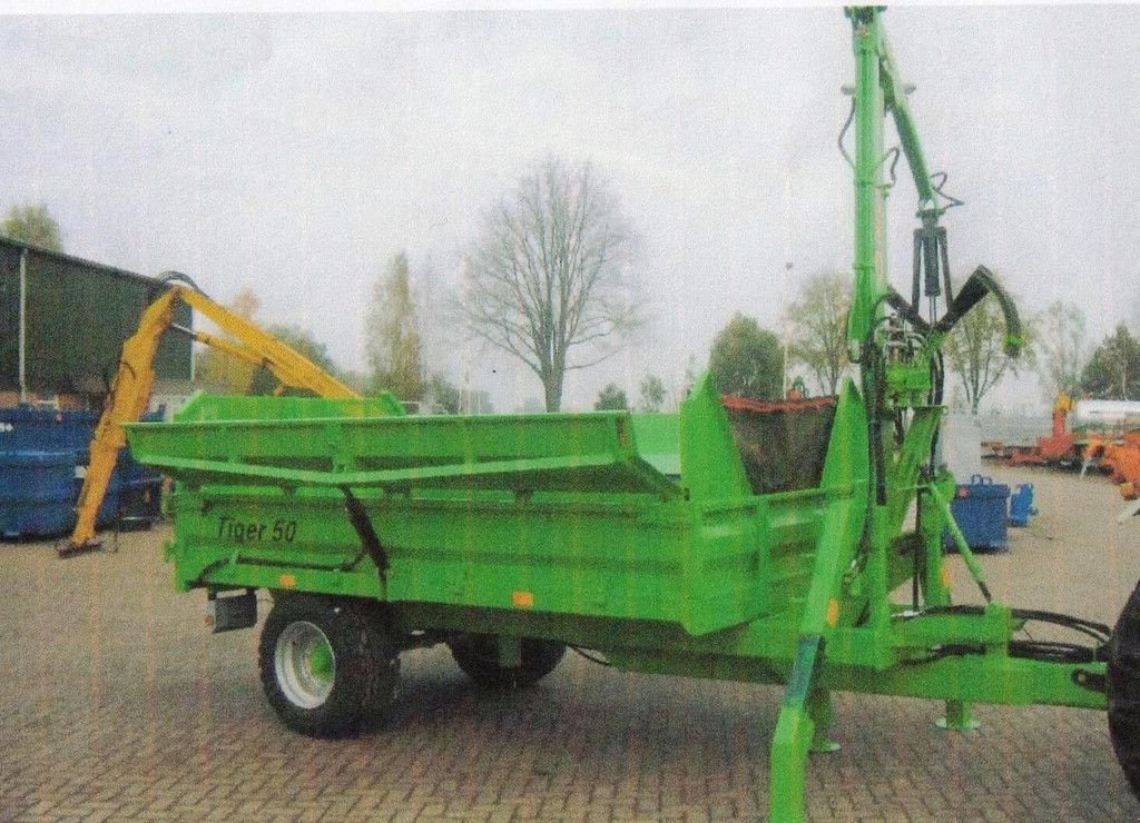 PKW-Anhänger des Typs Sonstige Kipper met opbouwkraan, Neumaschine in Goudriaan (Bild 4)