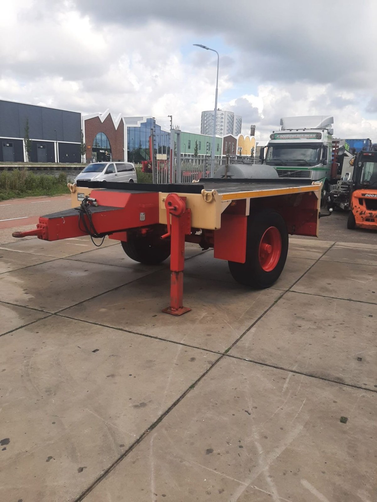 PKW-Anhänger типа Sonstige Knapen/Floor/renders/feldbnder open/container/rails/tank, Gebrauchtmaschine в zwanenburg (Фотография 10)