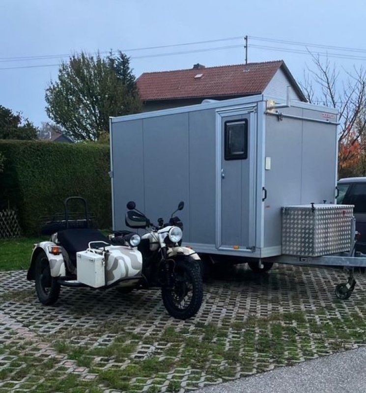 PKW-Anhänger des Typs Sonstige König Kofferanhänger, Gebrauchtmaschine in NATTERNBACH (Bild 1)