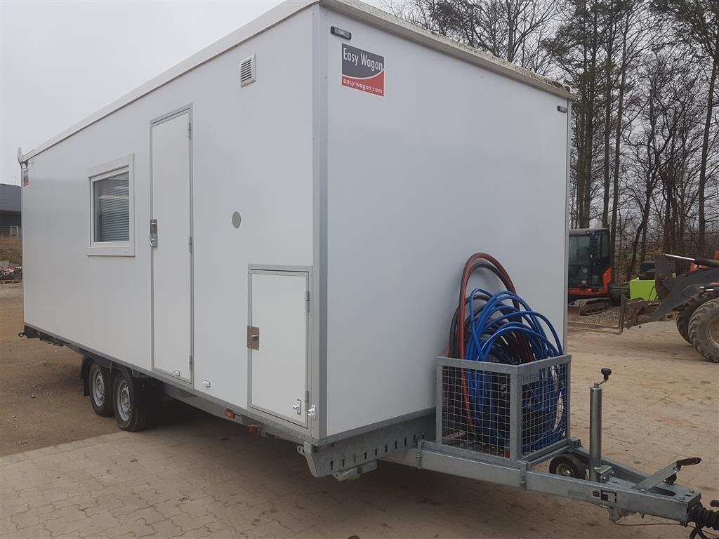 PKW-Anhänger Türe ait Sonstige Mandskabsvogn Beboelsesvogn, Gebrauchtmaschine içinde Skævinge (resim 6)