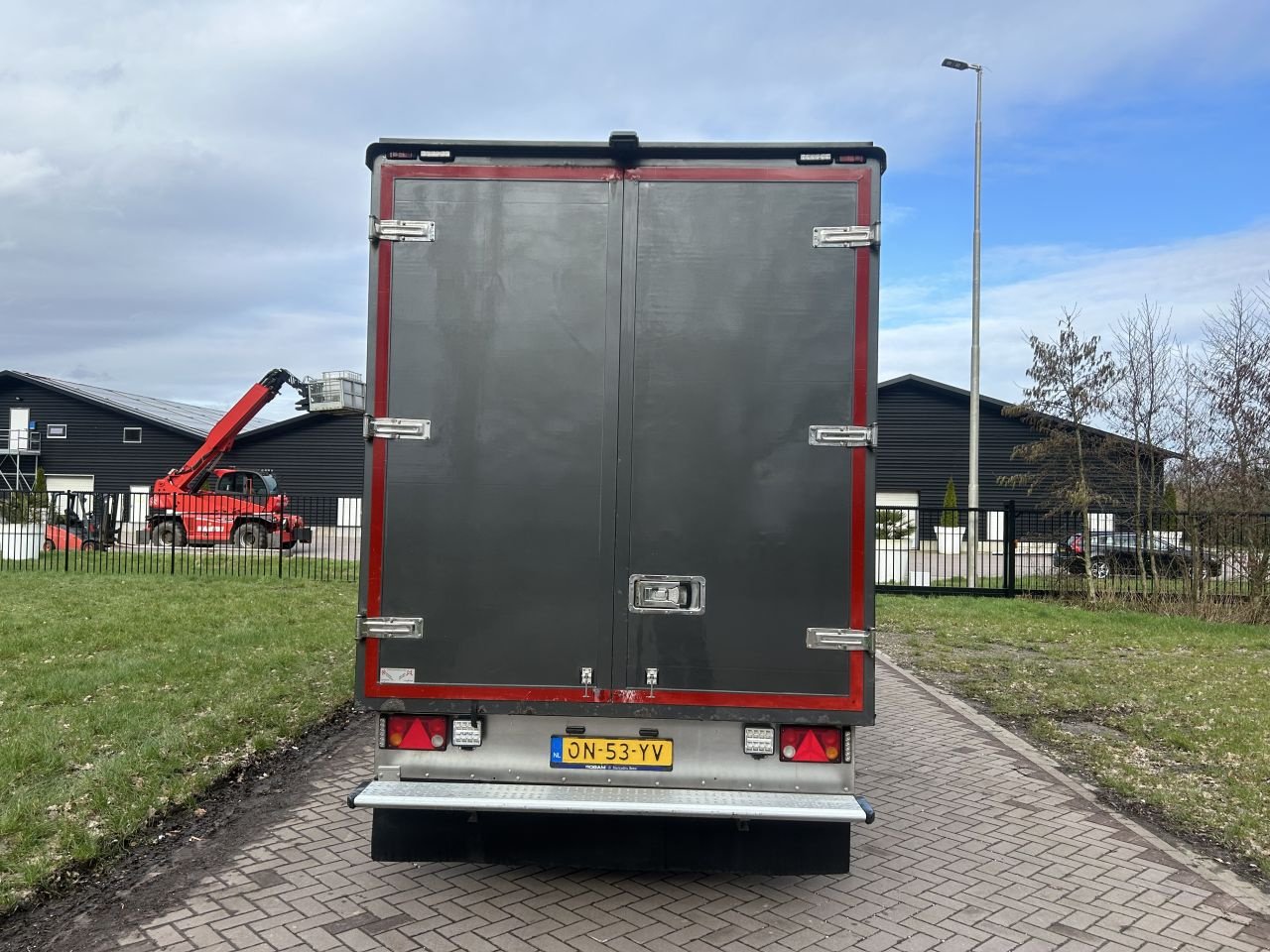 PKW-Anhänger des Typs Sonstige MERCEDES-BENZ SPRINTER 316 Clixt MERCEDES-BENZ SPRINTER 316 Clixt 7 ton - veldhuizen werkplaats, Gebrauchtmaschine in Putten (Bild 9)