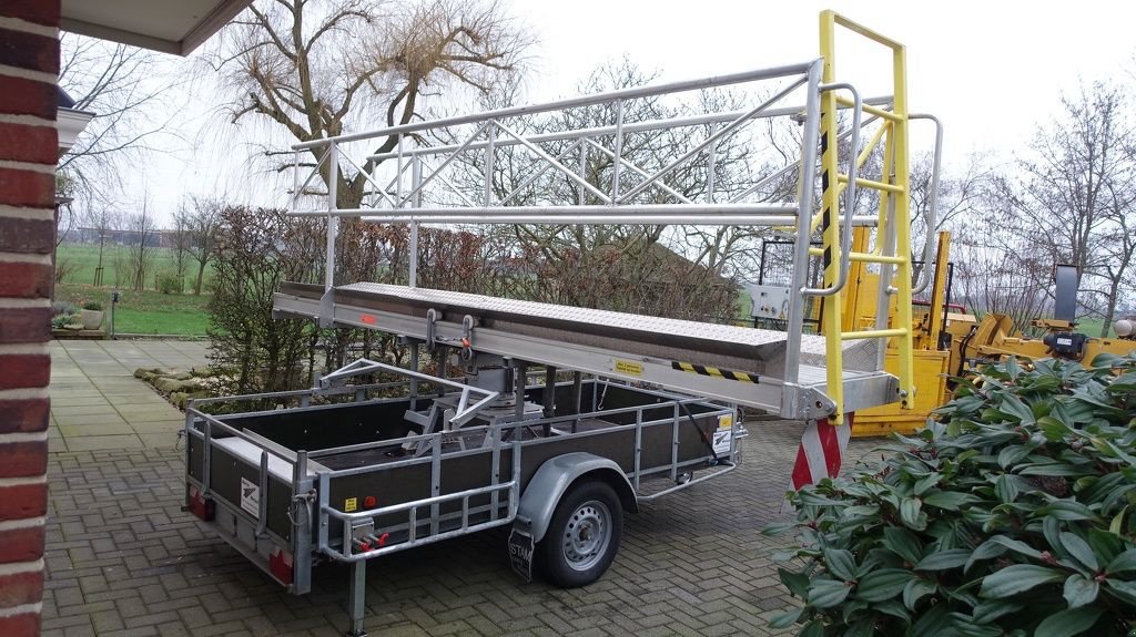 PKW-Anhänger du type Sonstige Onbekend met aluminium loopbrug, Gebrauchtmaschine en IJsselmuiden (Photo 4)