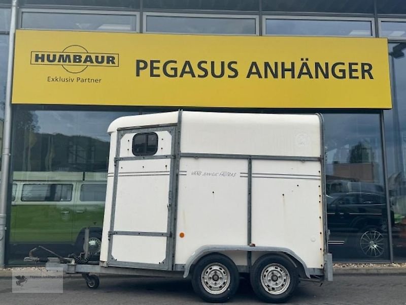 PKW-Anhänger типа Sonstige Provan 2- Pferdeanhänger Flügeltüren Sattelkammer, Gebrauchtmaschine в Gevelsberg (Фотография 1)