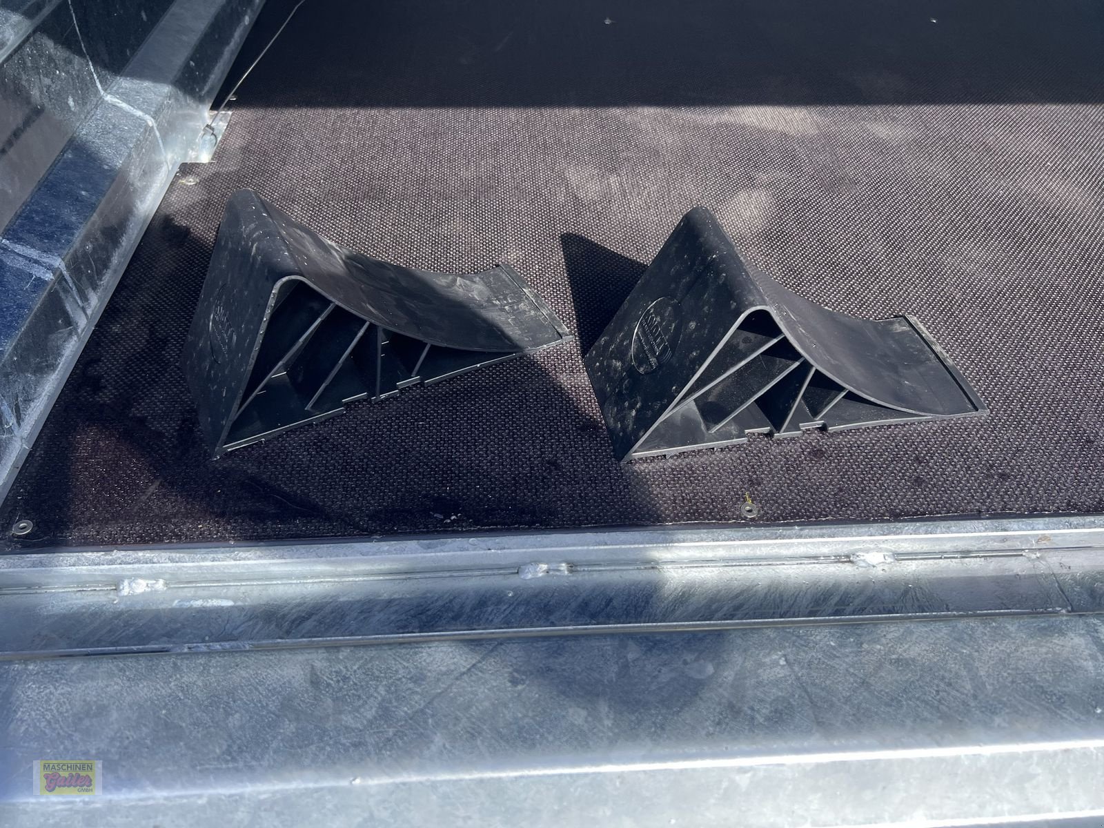 PKW-Anhänger Türe ait Sonstige S 210 G. 100 i-K Compact 1000 FP, 2030x1120mm, Neumaschine içinde Kötschach (resim 16)