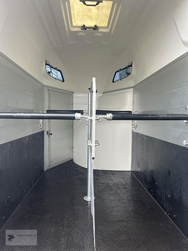 PKW-Anhänger типа Sonstige Sirius S.77 2 Pferdeanhänger Alu 1 Hand TOP, Gebrauchtmaschine в Gevelsberg (Фотография 5)