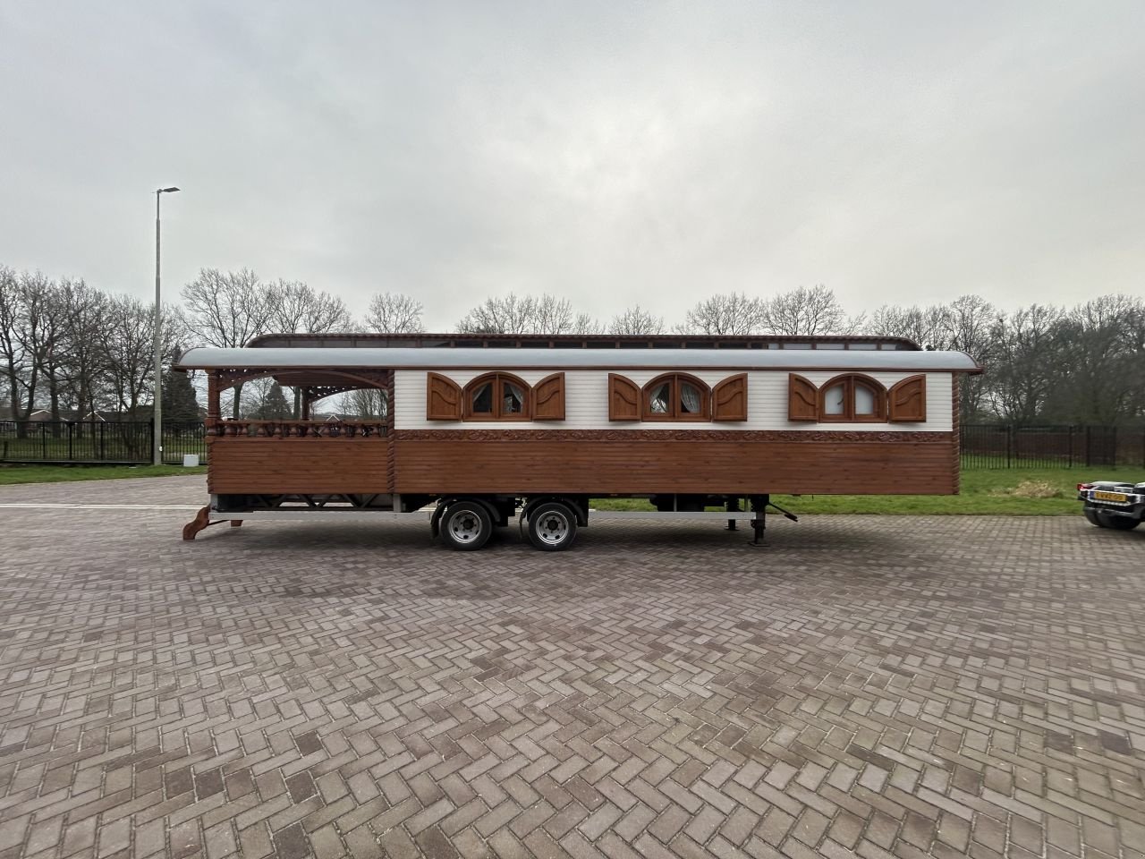 PKW-Anhänger Türe ait Sonstige tiny house be camper oplegger 8 ton KUIPER, Gebrauchtmaschine içinde Putten (resim 1)