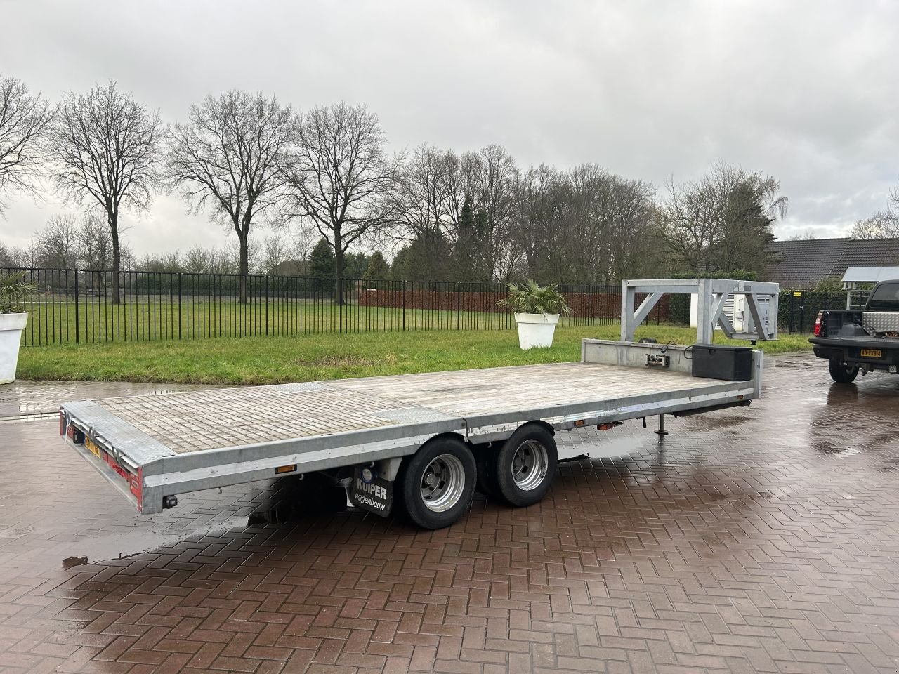 PKW-Anhänger Türe ait Sonstige voor Pick Up trekker met voor Pick Up trekker met schotel be oplegger KUIPER knik, Gebrauchtmaschine içinde Putten (resim 9)