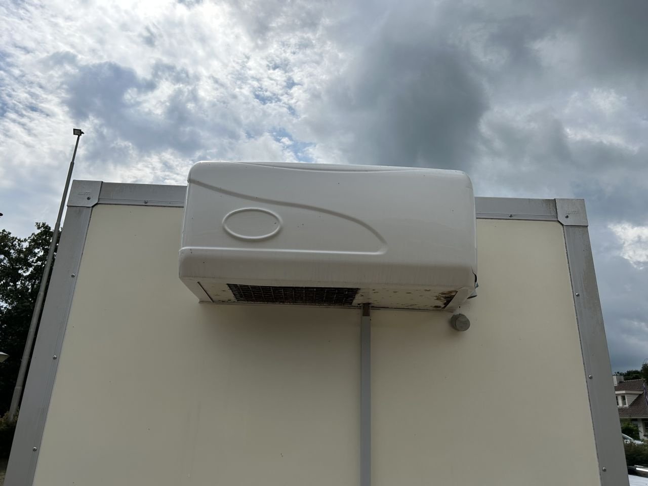 PKW-Anhänger Türe ait Sonstige wm MEYER gesloten aanhanger wm MEYER gesloten aanhanger met koel Govi, Gebrauchtmaschine içinde Putten (resim 10)