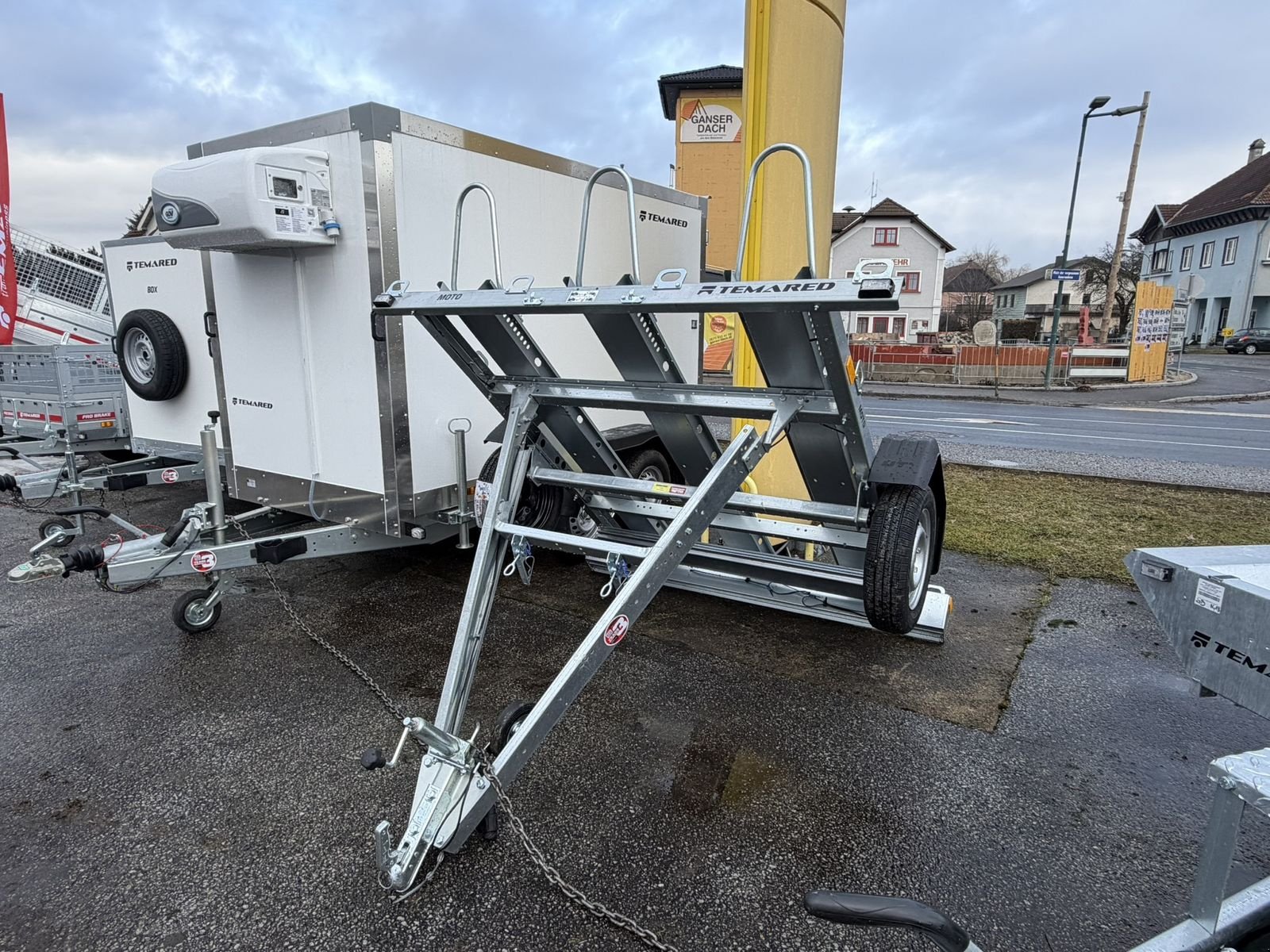 PKW-Anhänger типа Temared MOTO 3 Premium, Neumaschine в Göpfritz (Фотография 1)