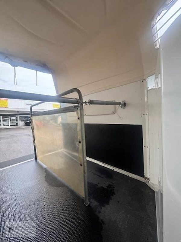 PKW-Anhänger des Typs Thiel De Luxe XL 2-Pferdeanhänger Aluboden Sattelkammer 2,4t., Gebrauchtmaschine in Gevelsberg (Bild 6)