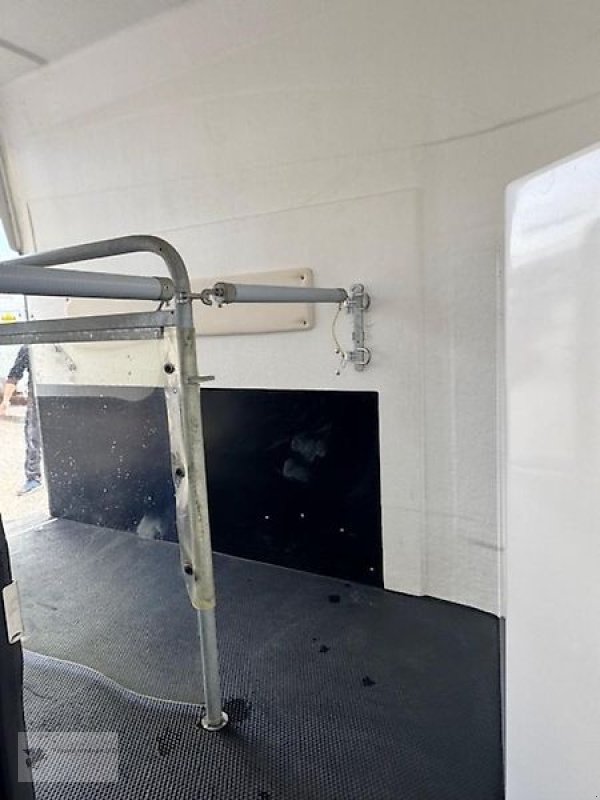 PKW-Anhänger typu Thiel Explorer 2-Pferdeanhänger Vollpoly Aluboden 2,4t, Gebrauchtmaschine v Gevelsberg (Obrázek 5)