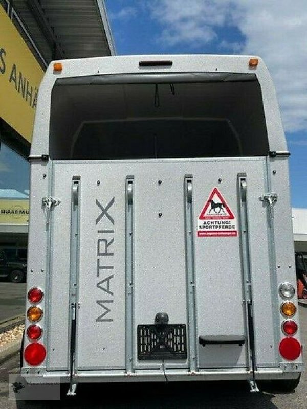 PKW-Anhänger des Typs Thiel Matrix Zweipferdeanhänger -Vollpolyanhänger begehbare SK, Gebrauchtmaschine in Gevelsberg (Bild 4)