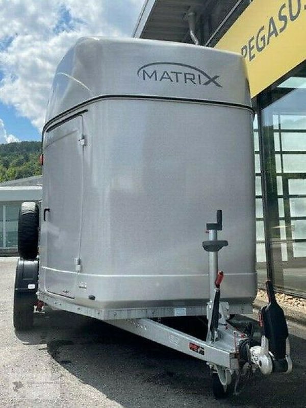 PKW-Anhänger des Typs Thiel Matrix Zweipferdeanhänger -Vollpolyanhänger begehbare SK, Gebrauchtmaschine in Gevelsberg (Bild 1)