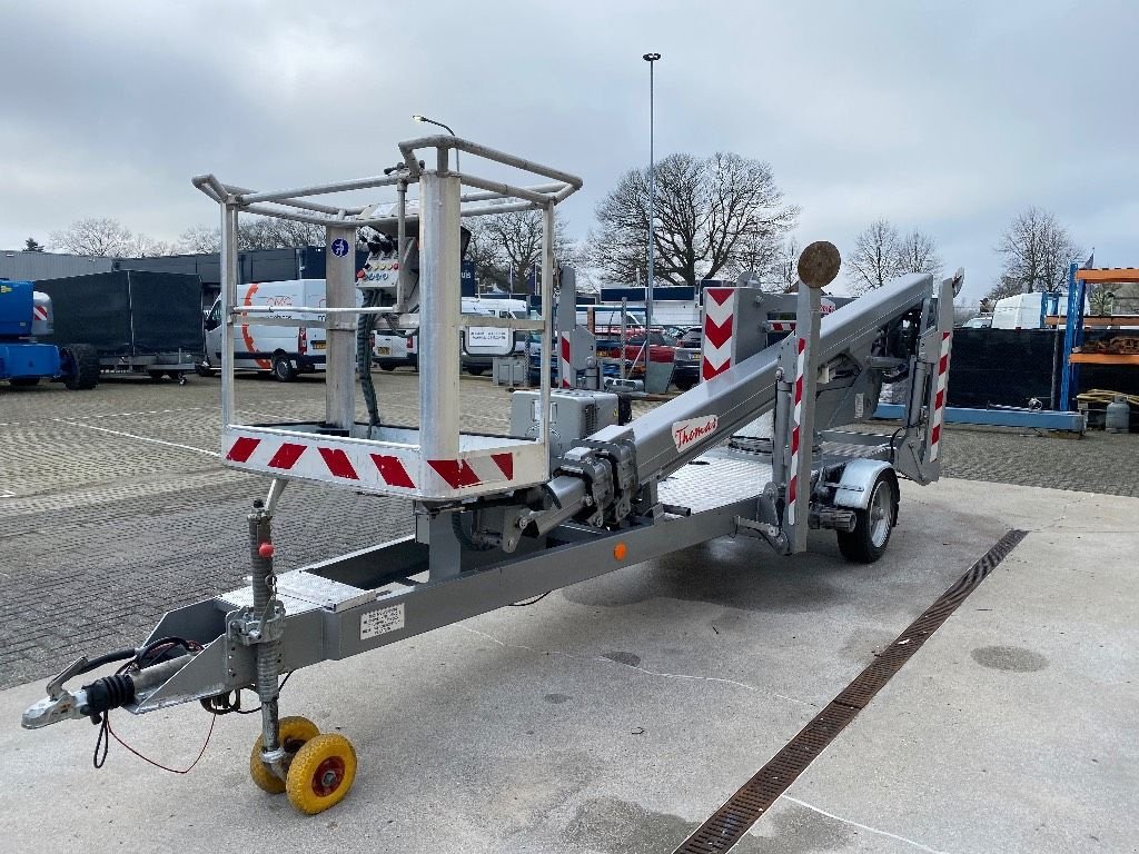 PKW-Anhänger Türe ait Thomas 210NWS, Aanhanger hoogwerker, 21 meter, Gebrauchtmaschine içinde Heijen (resim 5)