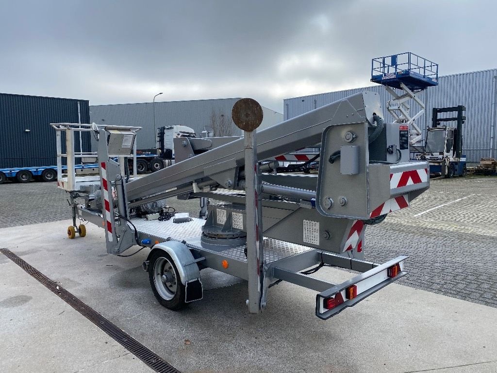 PKW-Anhänger Türe ait Thomas 210NWS, Aanhanger hoogwerker, 21 meter, Gebrauchtmaschine içinde Heijen (resim 3)