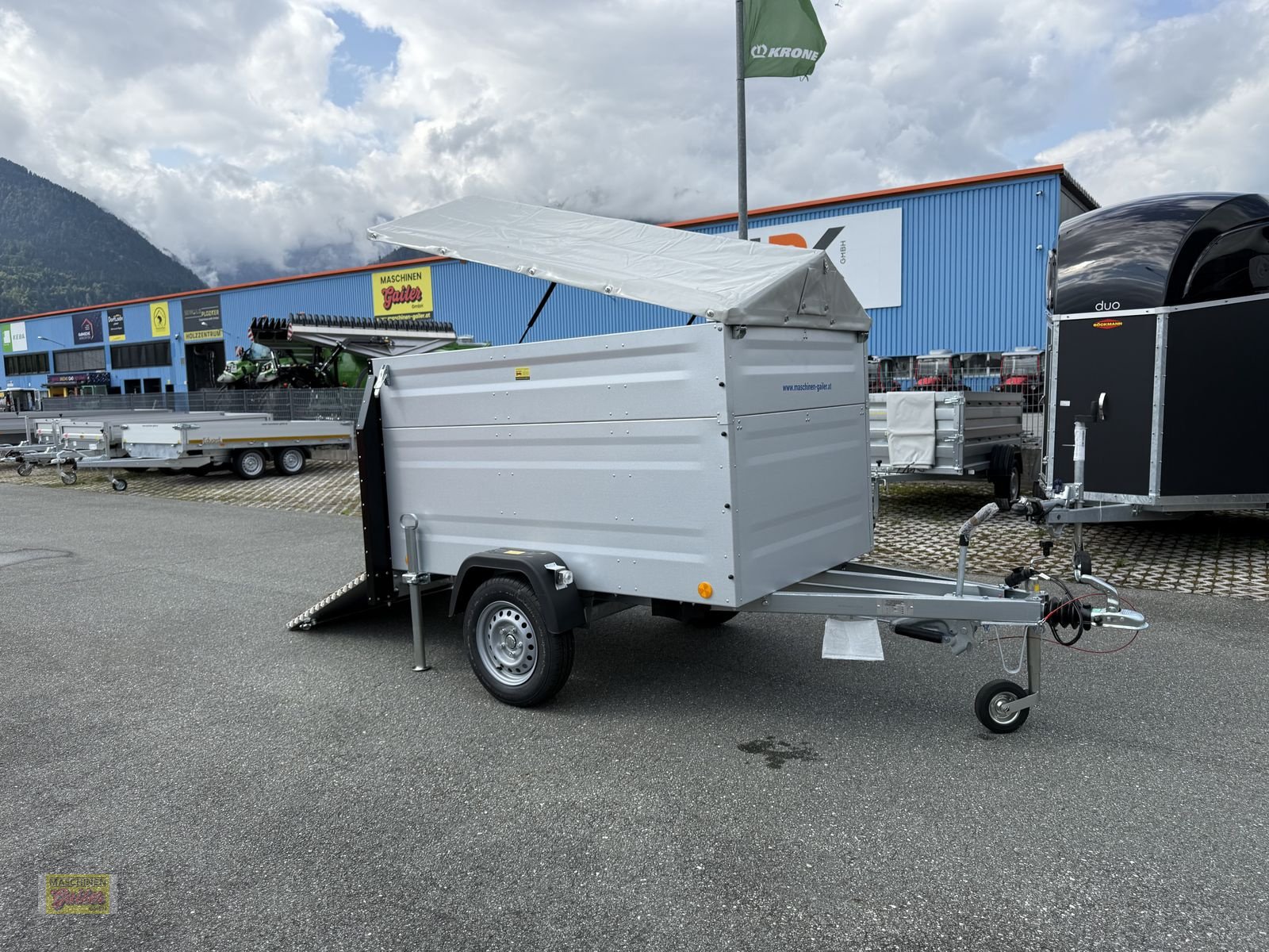 PKW-Anhänger Türe ait TPV KT EB2/3 Plus Kleinviehanhänger, Neumaschine içinde Kötschach (resim 4)