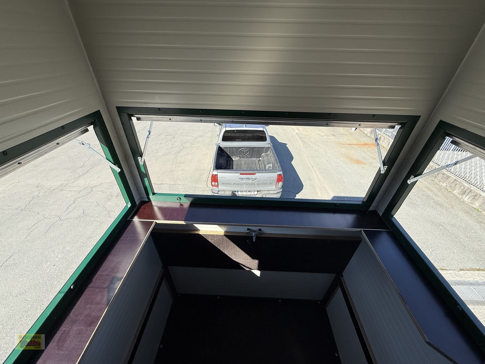 PKW-Anhänger Türe ait TPV Mobile Jagdkanzel, Neumaschine içinde Kötschach (resim 10)