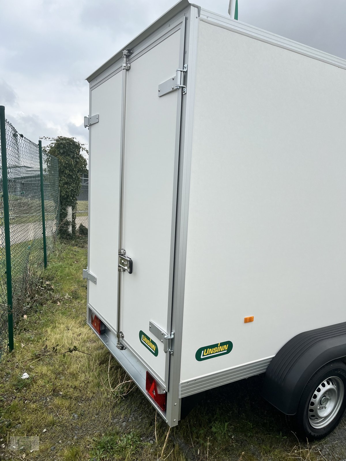 PKW-Anhänger Türe ait Unsinn WEB 44 / WEB K 3015-20-13, Neumaschine içinde Gross-Bieberau (resim 5)