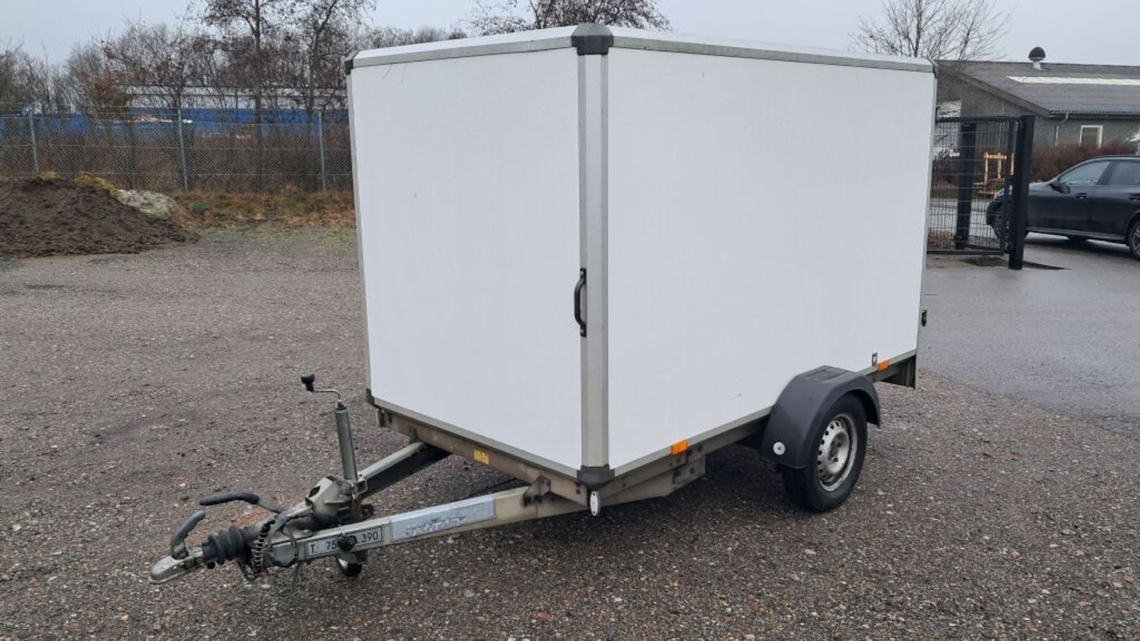 PKW-Anhänger des Typs Variant B715c2-door Cargotrailer, Gebrauchtmaschine in Rødovre (Bild 1)