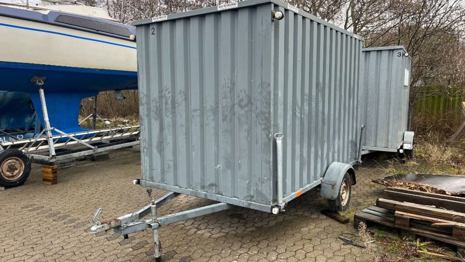 PKW-Anhänger Türe ait Variant Lukket Materiale trailer METAL, Gebrauchtmaschine içinde Rødovre (resim 1)